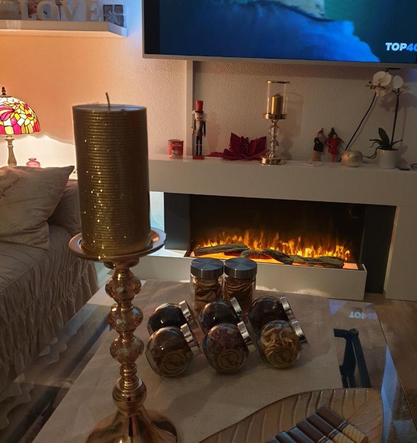 Apartmani Mlikotic Dugi Rat Bagian luar foto